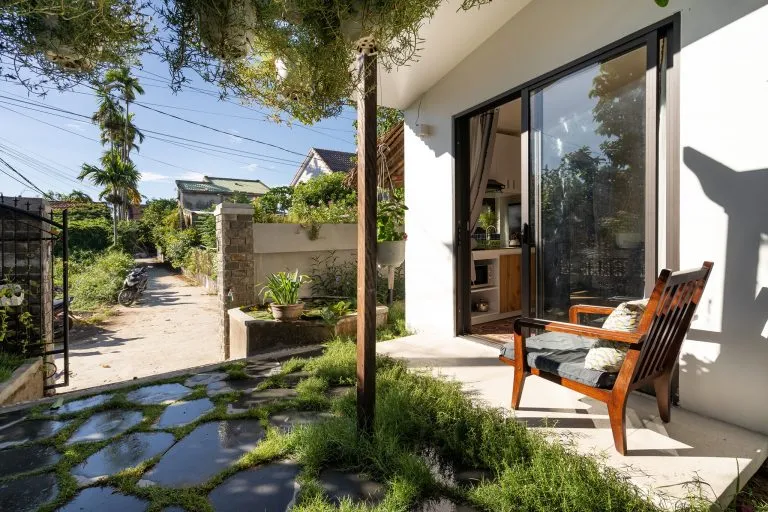 mẫu Cải tạo nhà phố cũ thành homestay Airbnb